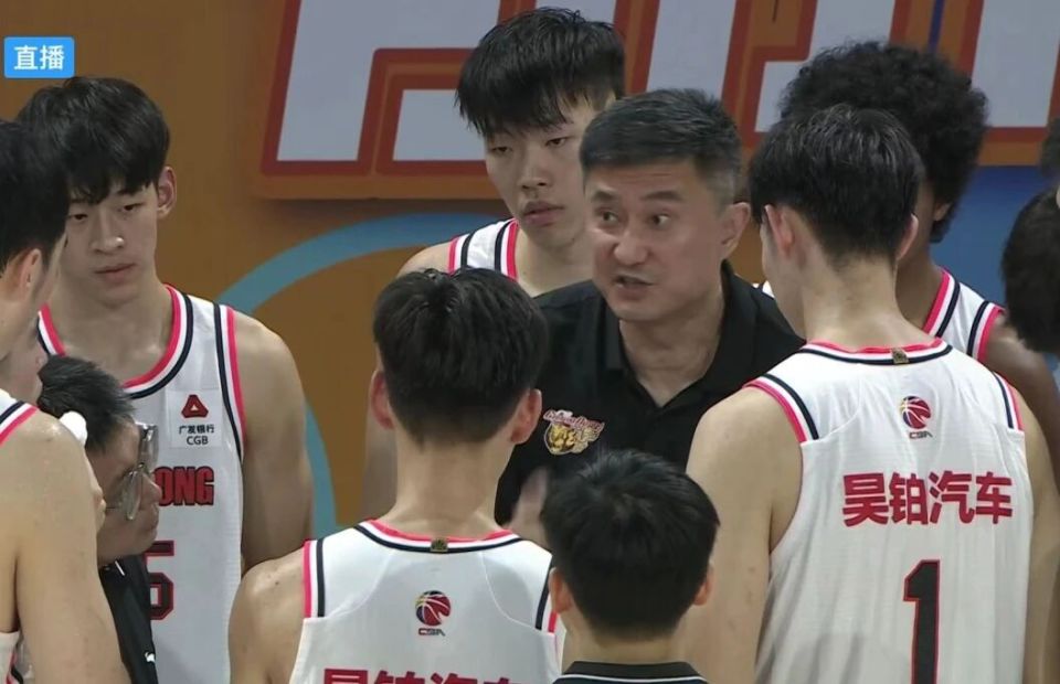 各队都会将, 联赛在为扩, 日进行 各队都会将, 联赛在为扩, 日进行