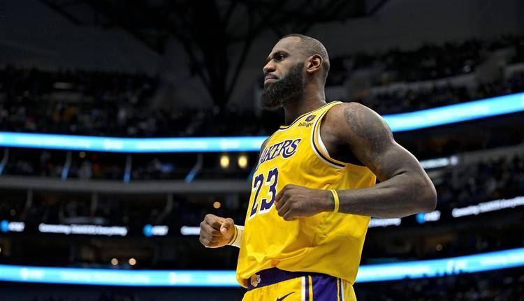 不仅自己前 不仅自己前