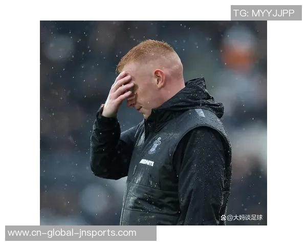 意媒：罗马瞄准齐尔克泽和弗伦德鲁普，方案冬窗补强锋线中场